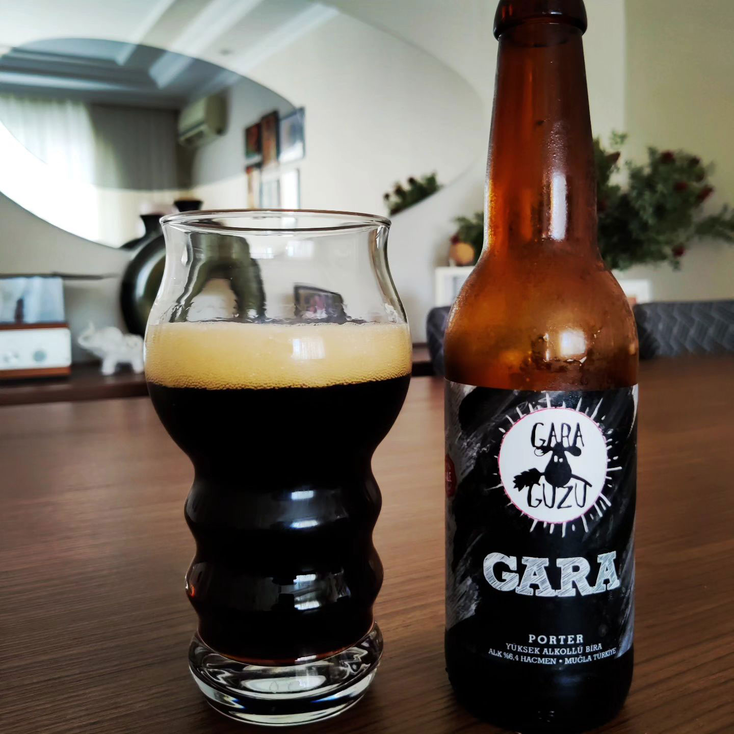 Gara Guzu Porter Yüksek Alkollü Siyah Bira